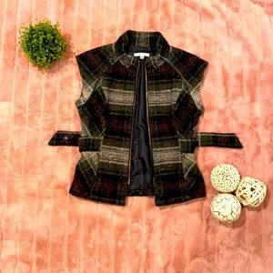 Beautiful CAbi winter vest! Excellent condition